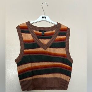 New Forever 21 striped sweater vest in size XL